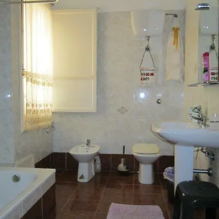 Da Mary Quarto em Acomodações Particulares *